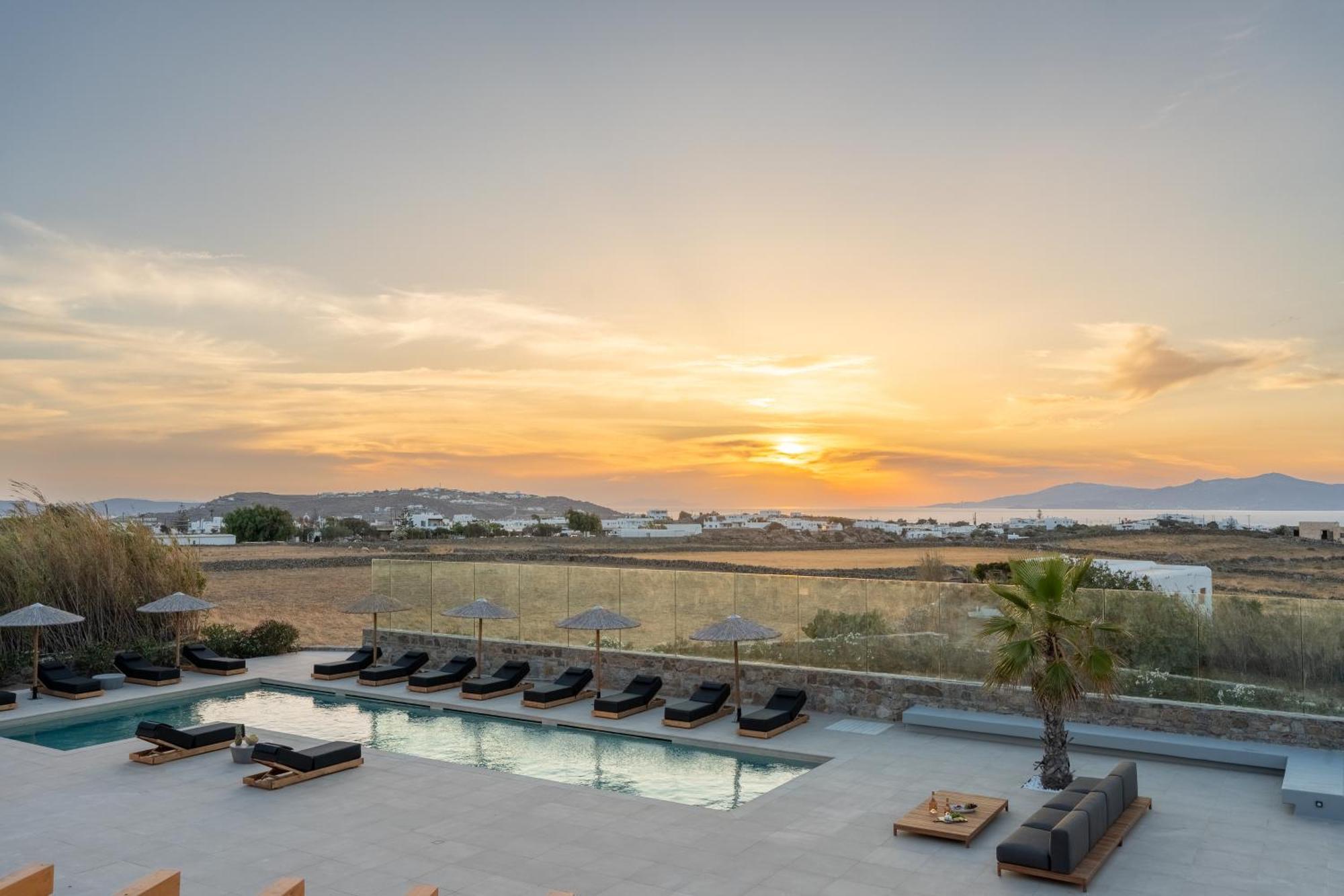 Regency Sunset Suites Mykonos Town Esterno foto