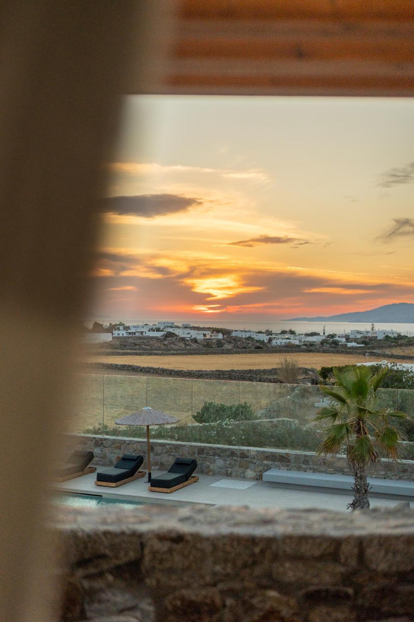 Regency Sunset Suites Mykonos Town Esterno foto