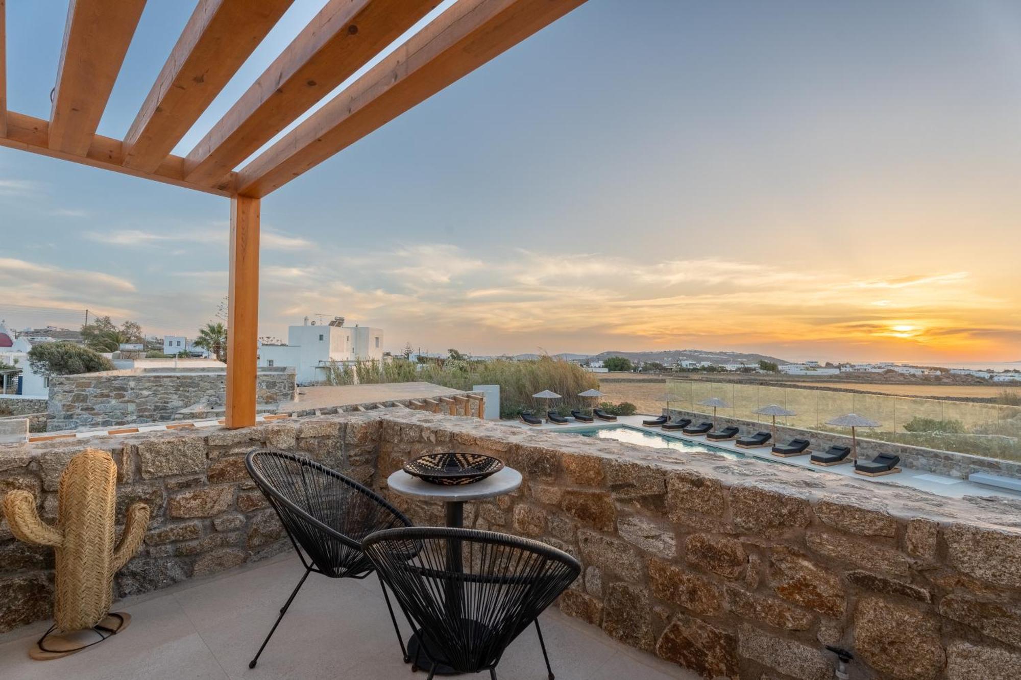 Regency Sunset Suites Mykonos Town Esterno foto